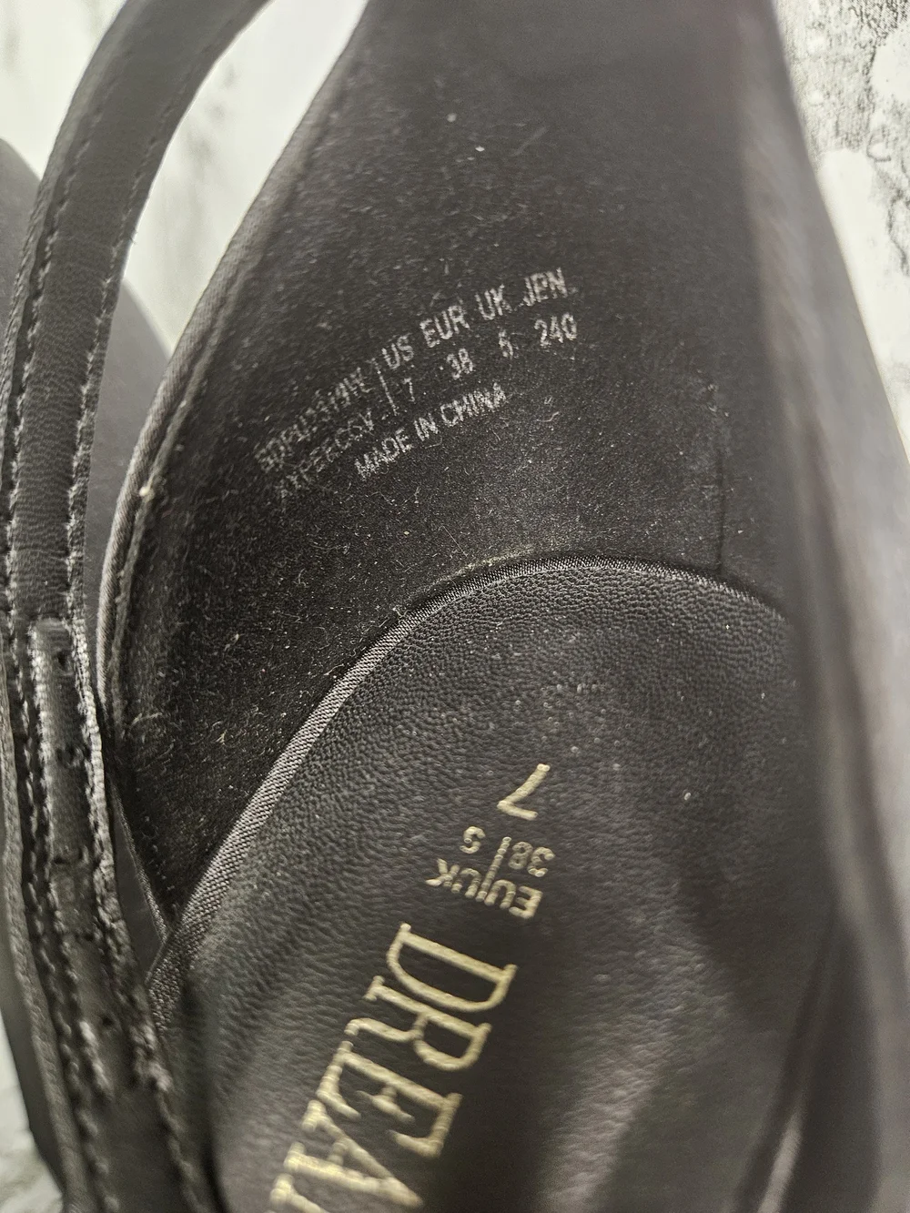 Dream Pairs pre owned